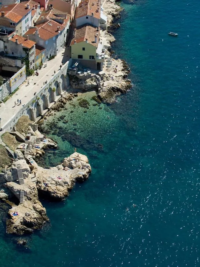 Apartment Leo Rovinj